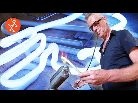 Neon Signs last for 50 Years! ✨Making Neon Signs at Neon Family