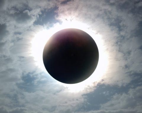 Get Ready for a Spectacular Celestial Show: UK’s Partial Solar Eclipse Get Ready for a Spectacular Celestial Show: UK’s Partial Solar Eclipse
